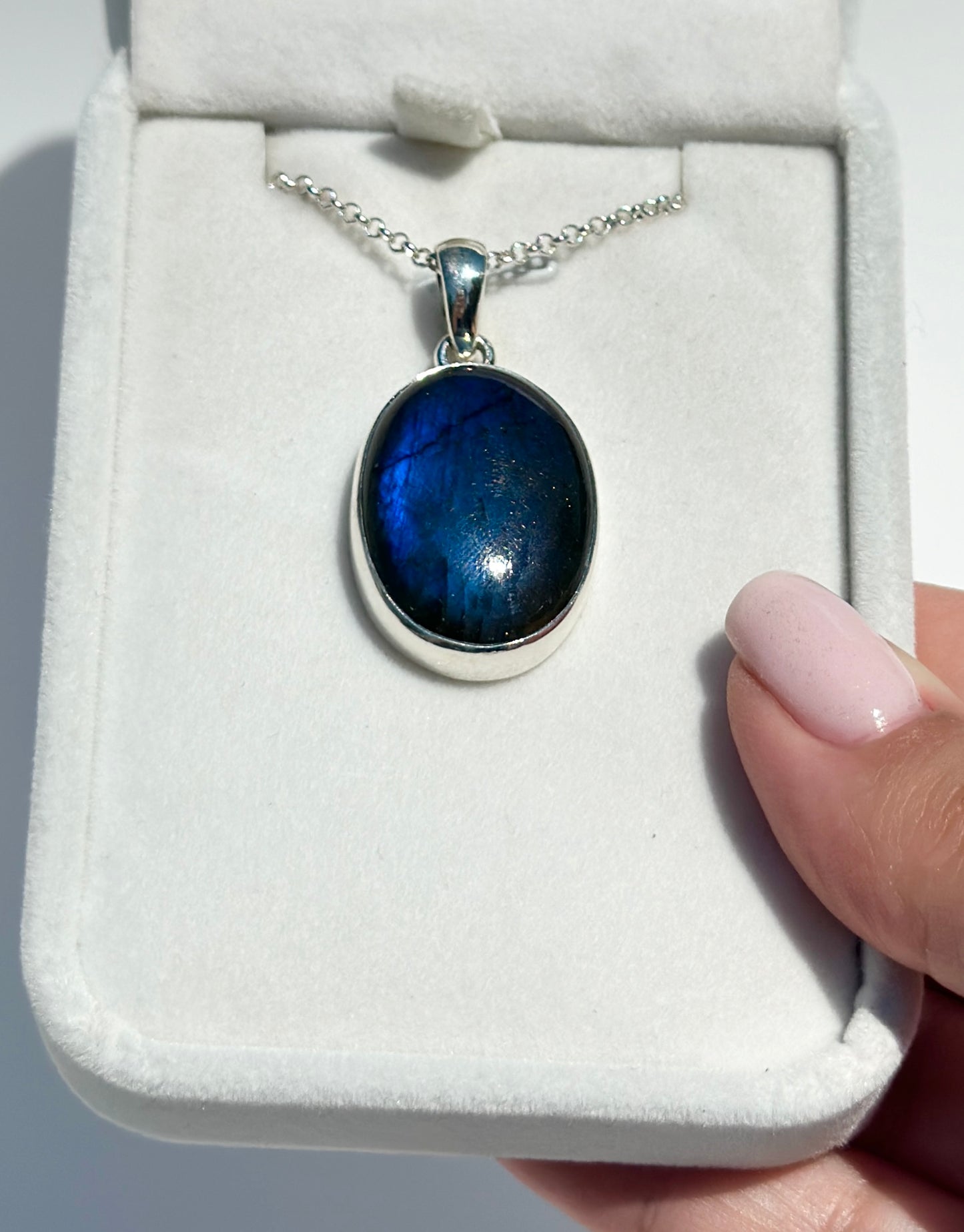 Blue Flash Labradorite Pendant