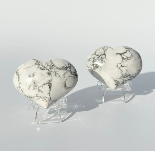 Howlite Puff Heart