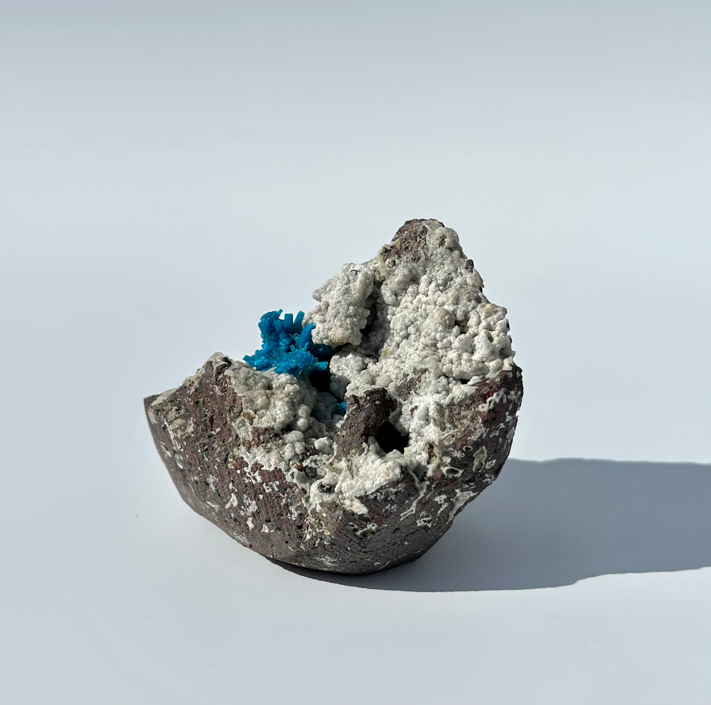 Pentagonite on Heulandite