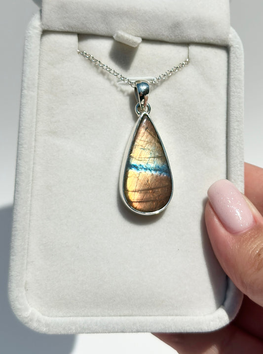 Golden Flash Labradorite Pendant